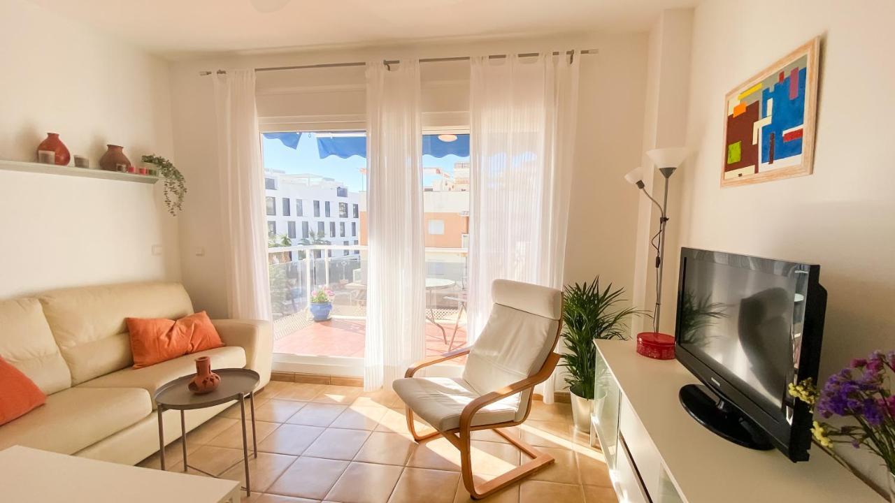 Apartamento Escapada Familiar En Torrox Costa A 100M De La Playa, Vistas Al Mar Y Parking Gratis Exterior foto